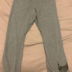 Nike leggings